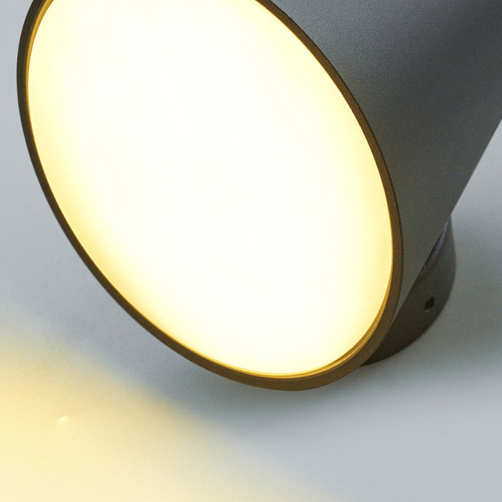 Modern Cone Outdoor Wall Sconce — Die-Cast Aluminum, Black, 12W LED, IP65 Weatherproof