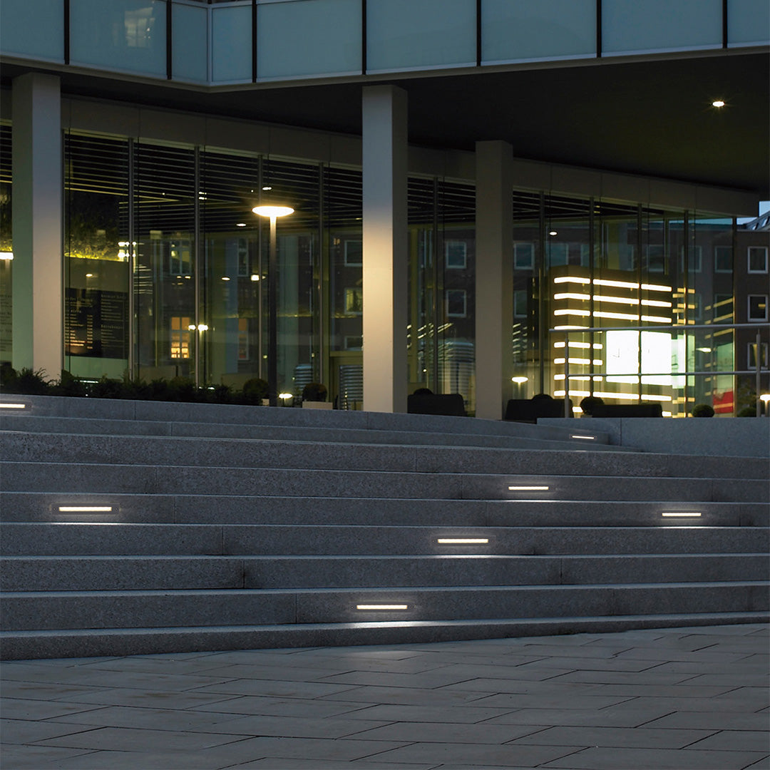 Minimalist Linear LED Step Light — Black Aluminum, 5W OSRAM, 3000K, IP65 Weatherproof, Hardwired