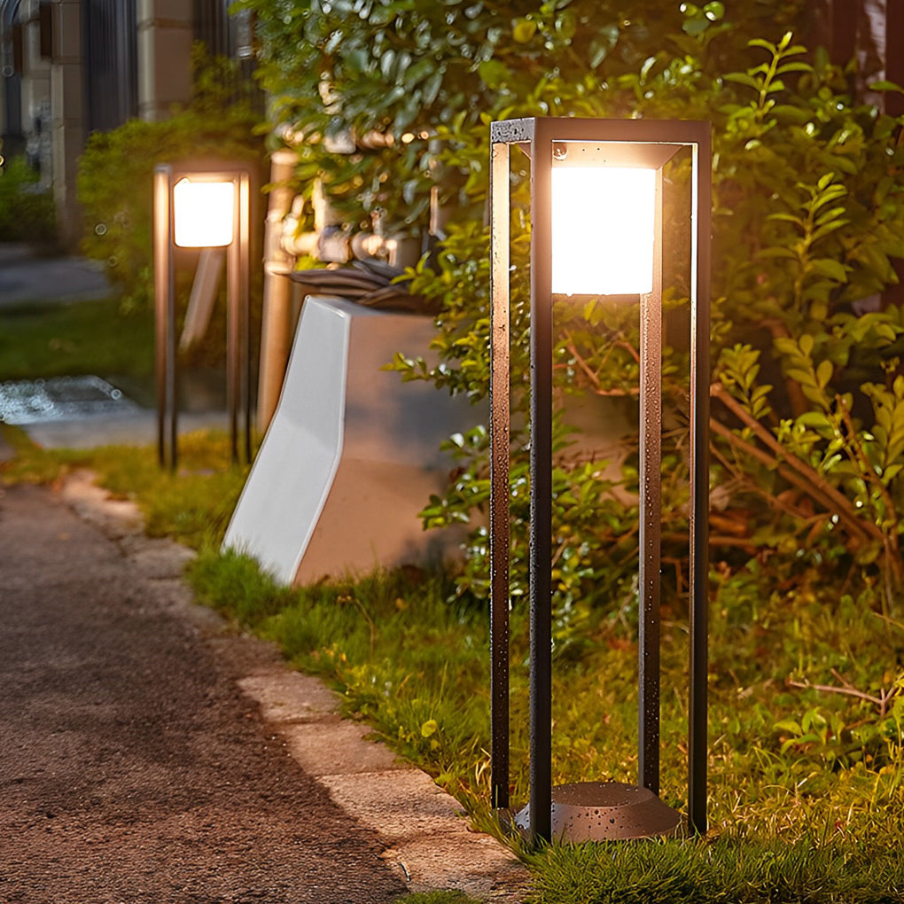 Modern Black Solar Bollard Path Light — Die-Cast Aluminum, LED, Three-Step Dimming (3000K/4500K/6000K), IP55 Weatherproof