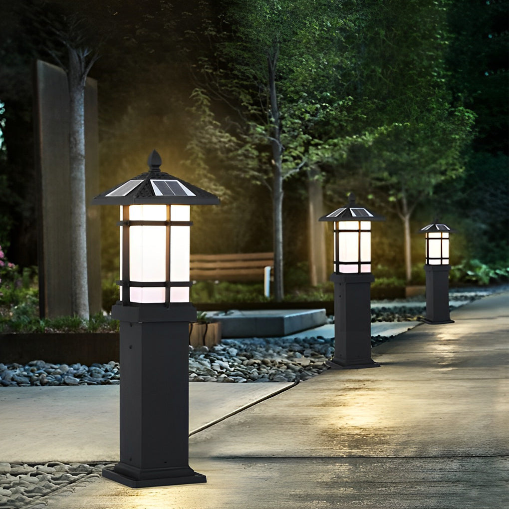 Solar LED Bollard Light — Die-Cast Aluminum, Black, 3000K Warm White, 8–10H Runtime, 24" or 29"