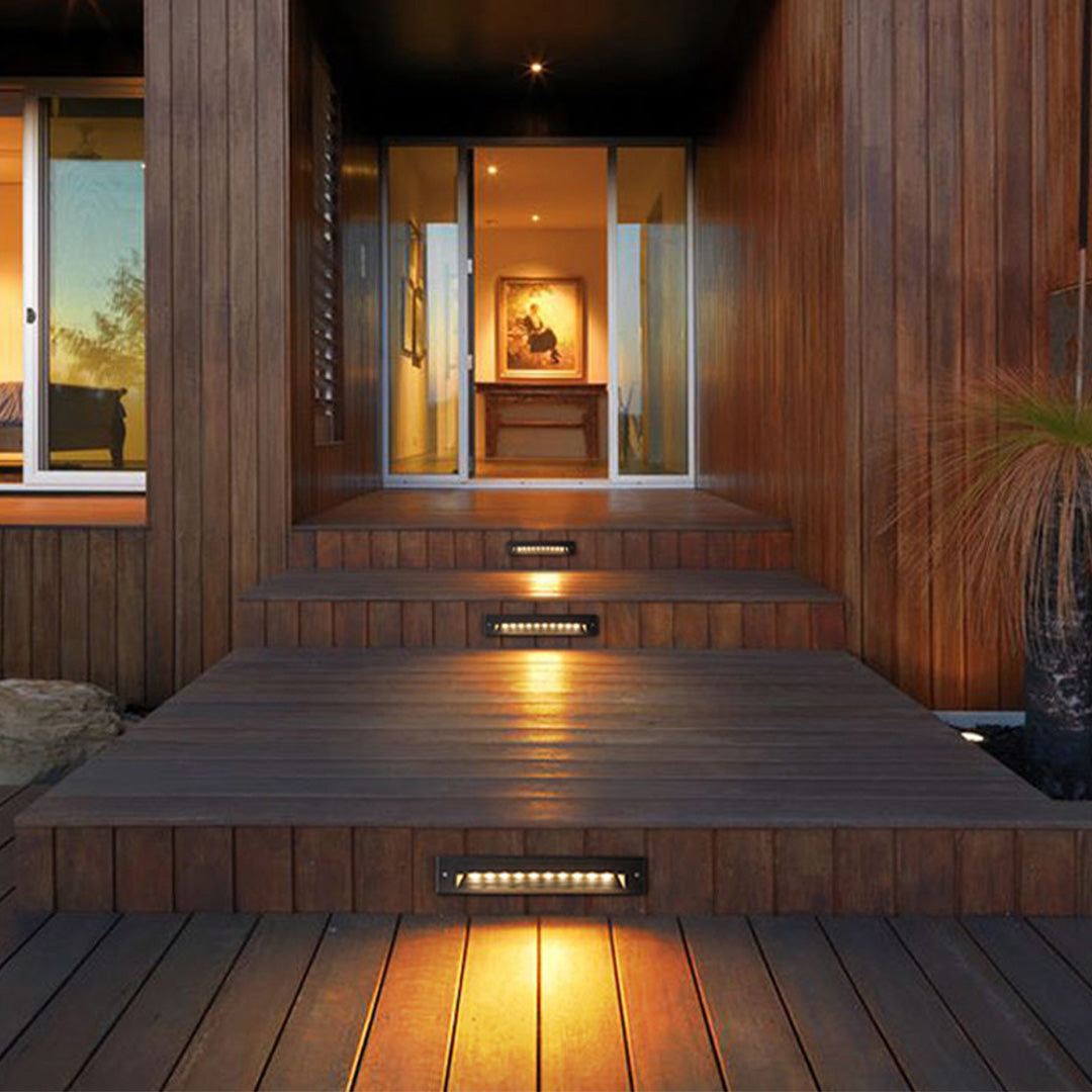 Minimalist Linear LED Step Light — Black Aluminum, 5W OSRAM, 3000K, IP65 Weatherproof, Hardwired