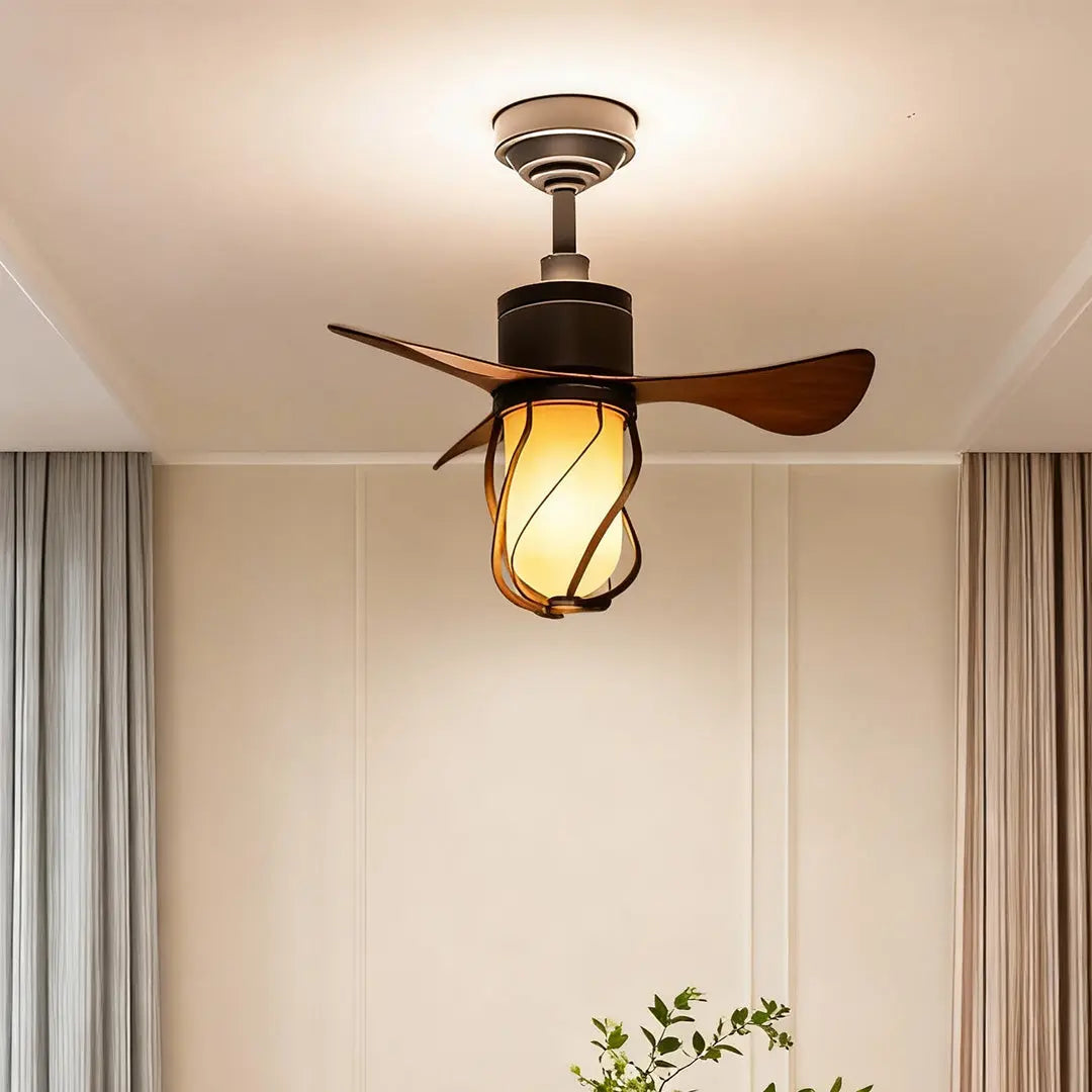 Stylish LED Ceiling Fan with Light in Vintage Design Luxe