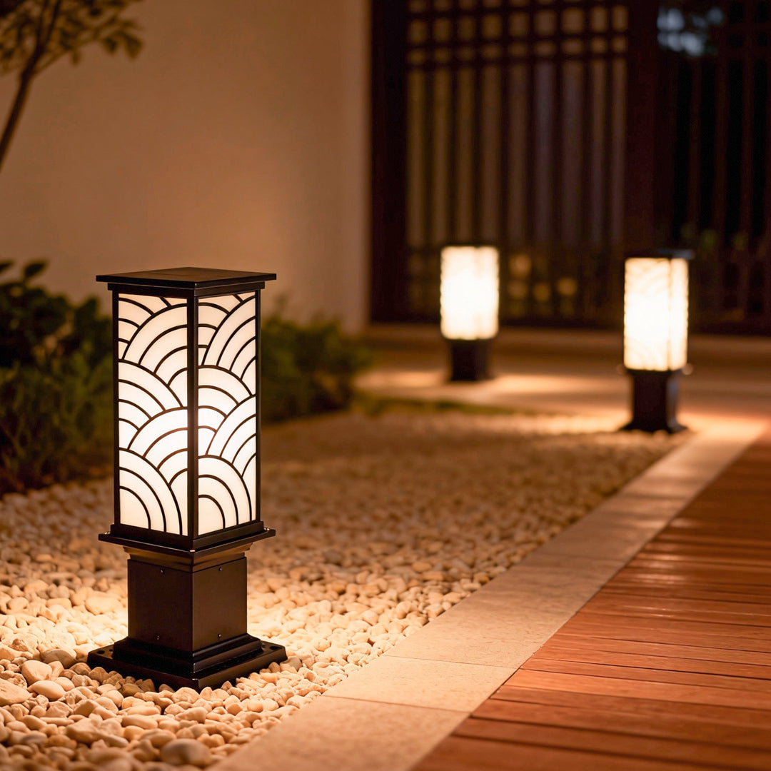 Outdoor Bollard Light — Die-Cast Aluminum, IP65, Solar or Hardwired, Three-Color Dimming, Adjustable Height