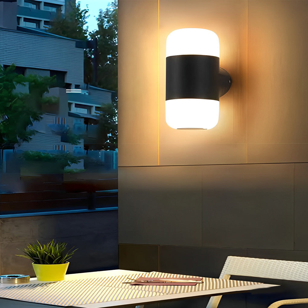 Modern Black Waterproof LED Outdoor Wall Lamp with Round Up and Down Lighting