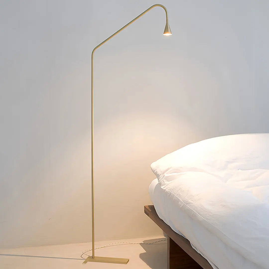 Minimalist LED Floor Lamps in Black and Gold - Perfect for Reading Luxe