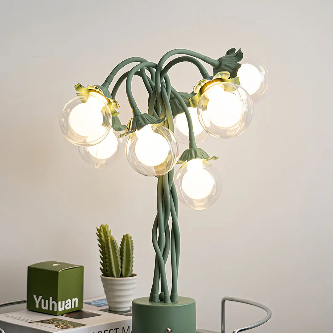 Artistic Globe Decorative Light: Retro Green Table Lamp with French Floral Design Luxe