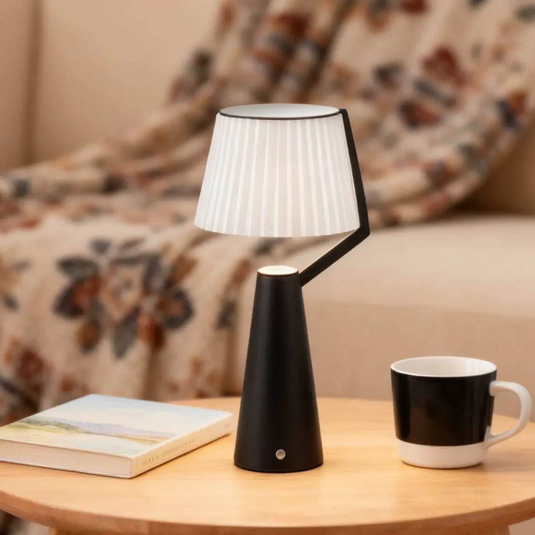 Creative Minimalist Nordic Table Lamp - Nightstand Light Luxe