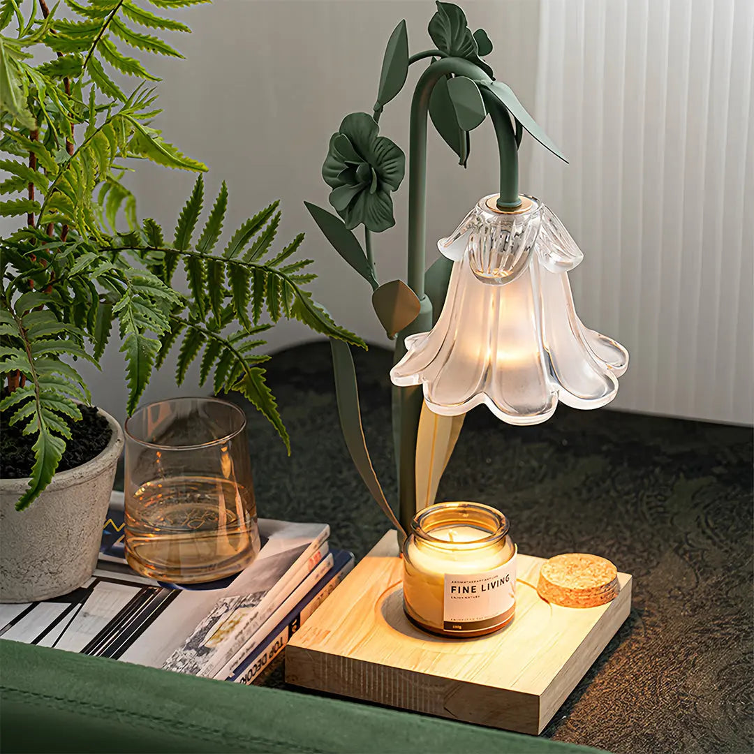 Elegant Night Light: Fireless Scented Flower Melt Table Lamp Luxe
