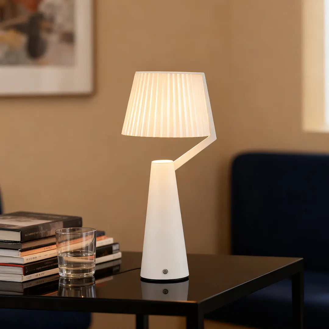 Creative Minimalist Nordic Table Lamp - Nightstand Light Luxe