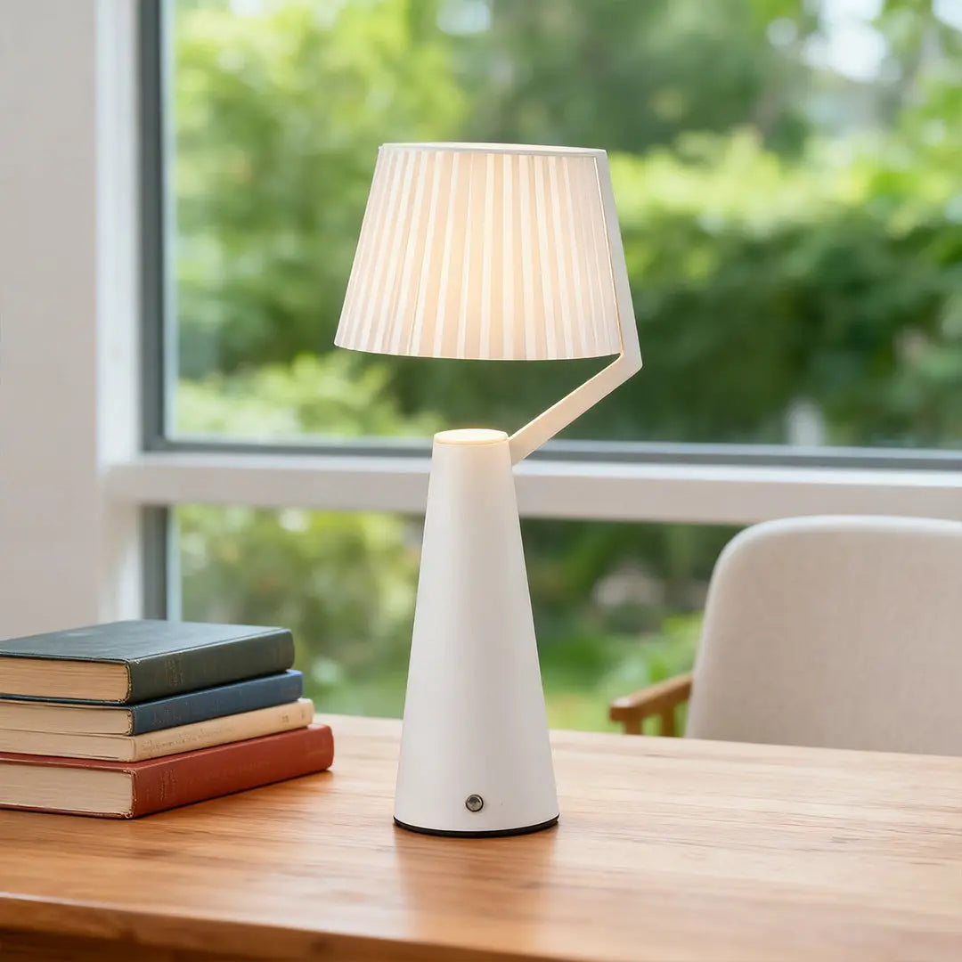 Creative Minimalist Nordic Table Lamp - Nightstand Light Luxe