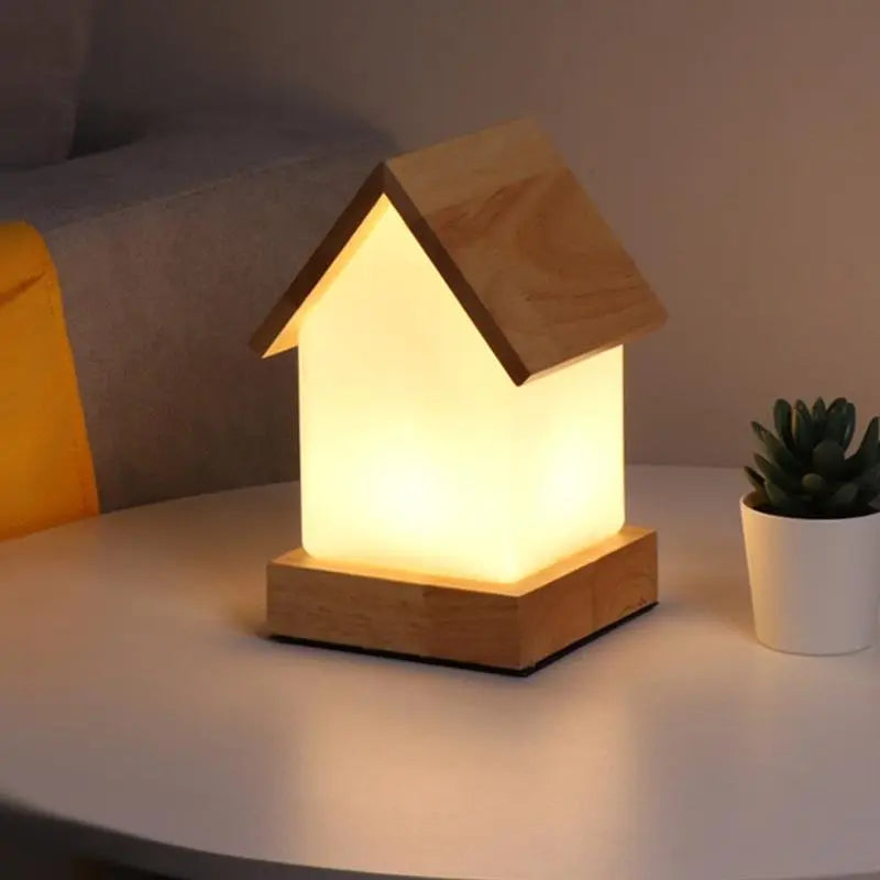 Small Wooden LED House Lamp for Kids and Babies Luxe