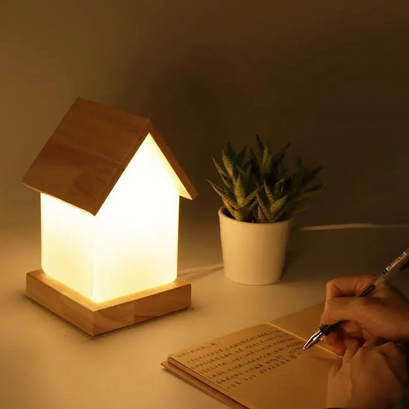 Small Wooden LED House Lamp for Kids and Babies Luxe
