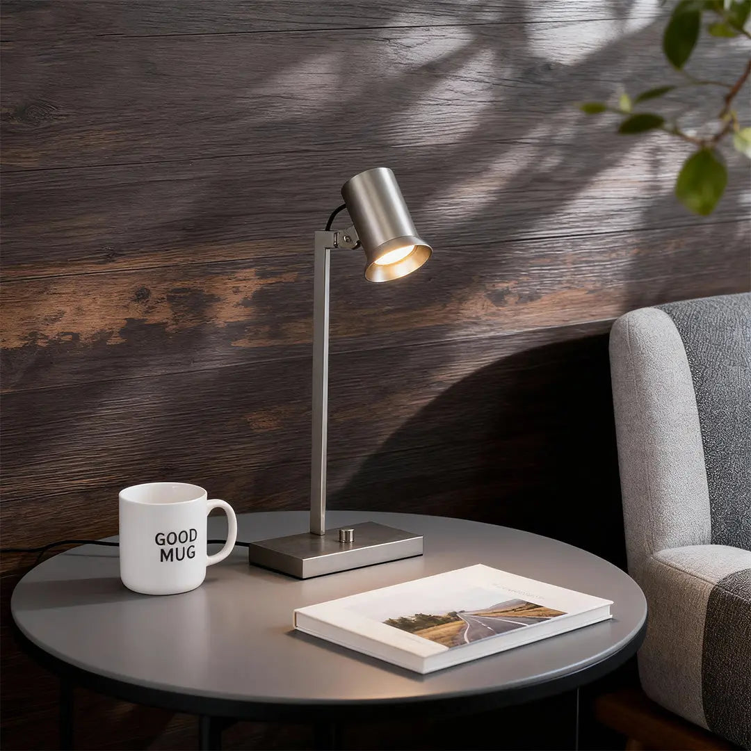 Italian-Style Metal Swing Arm Desk Lamp - Long Mechanical Design Luxe