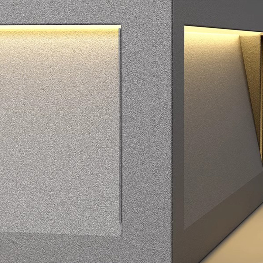 Square Minimalist Pillar Light — Stainless Steel, LED 3000K, Solar or Hardwired, IP65, 7.9"–15.8"