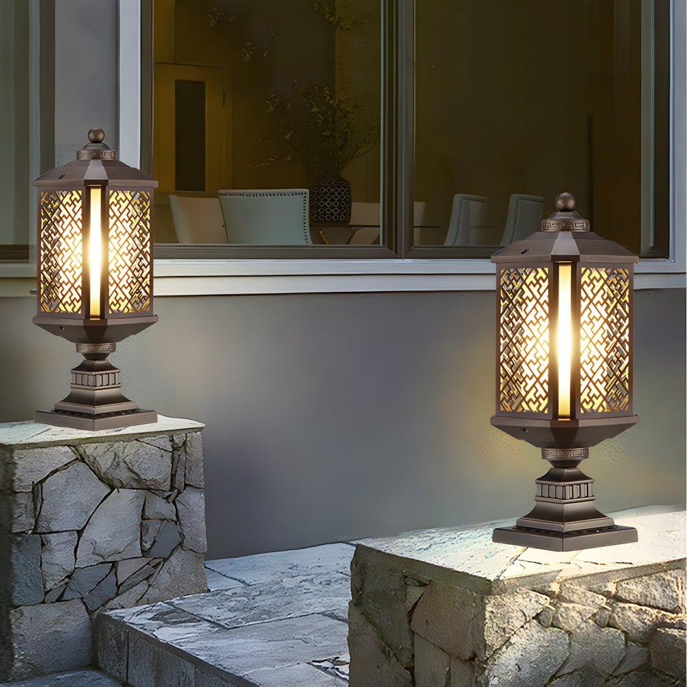 Retro Antique Fence Post Light — Die-Cast Aluminum and Glass, Brass, E27, Hardwired, 6.3" × 17.1"