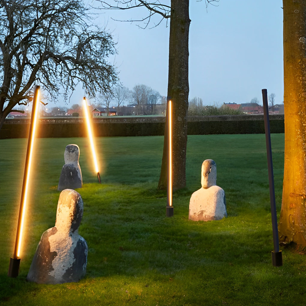Linear Minimalist Outdoor Floor Lamp — Stainless Steel & Aluminum, LED 3000K, IP65, 4 Heights
