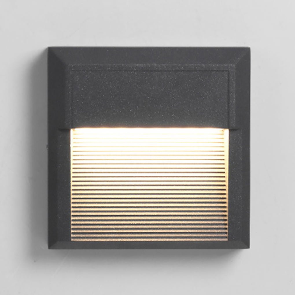 Staircase-Design Outdoor LED Step Light — Die-Cast Aluminum & PC, 8W, IP65 Weatherproof