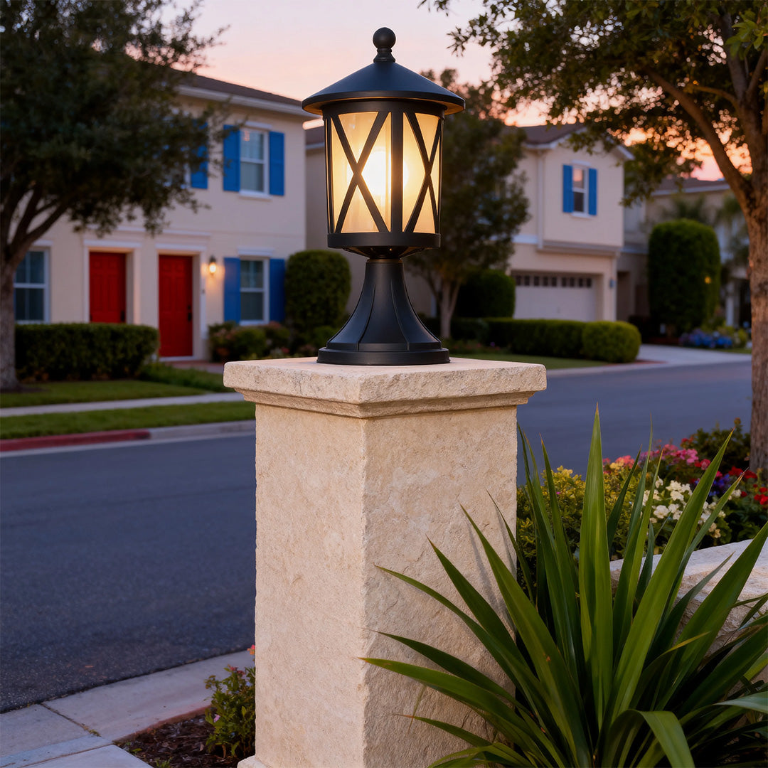 Vintage Outdoor Pillar Light — Sand-Black Cast Aluminum and Glass, 9W LED, IP44, E27