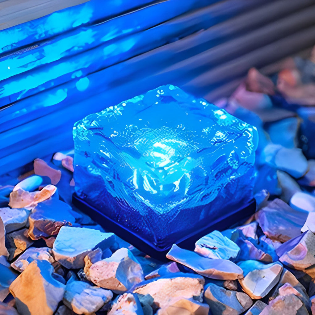 Ice Cube Solar Step Light — Crystal Glass ABS, LED, IP65 Weatherproof, 4-Color