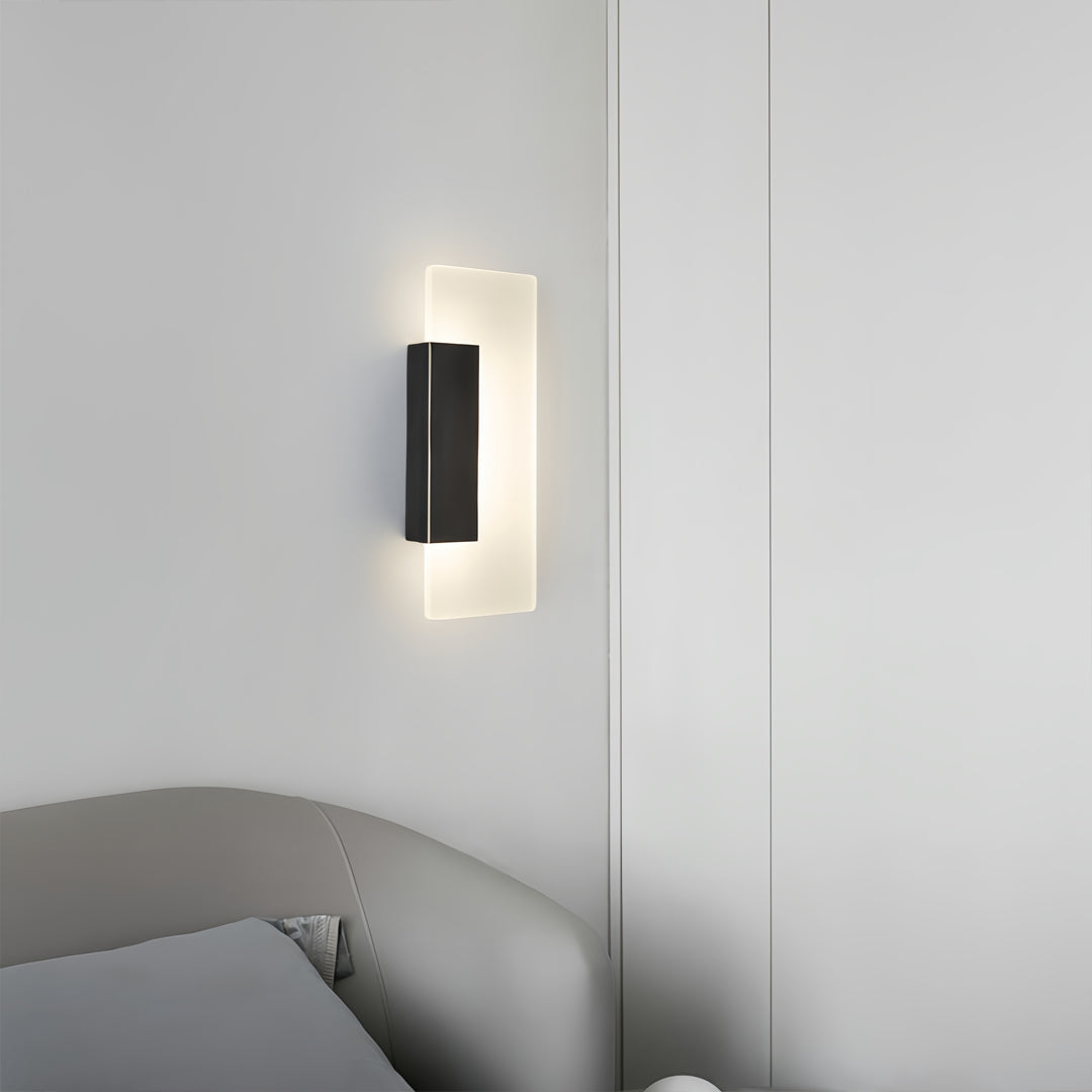 Minimalist Brass Wall Sconce — Full-Copper, Integrated LED, 4W, 4000K, Acrylic Shade, Black/Gold or Copper Finish