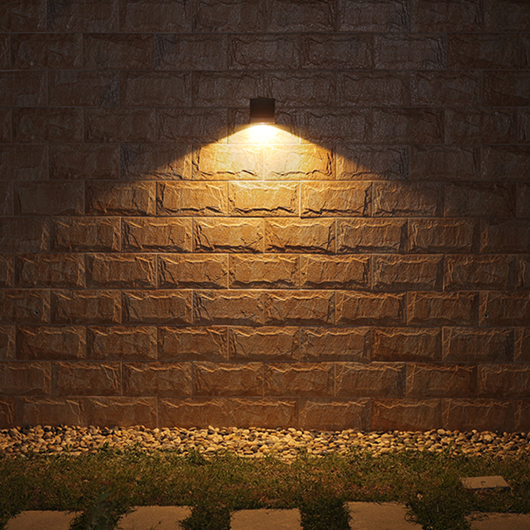 Waterproof Industrial Outdoor Wall Sconce with Replaceable Directional Light