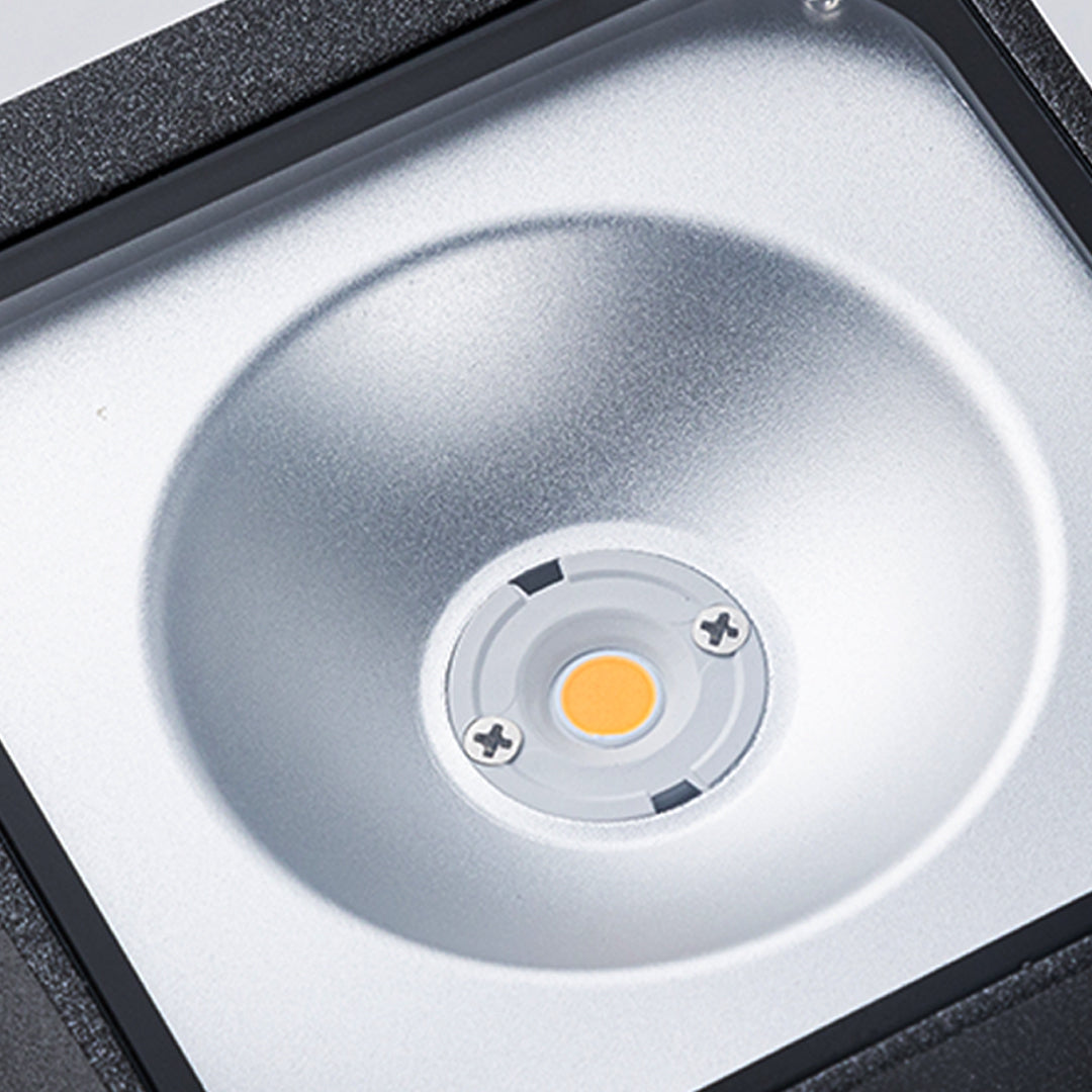 Waterproof Industrial Outdoor Wall Sconce with Replaceable Directional Light