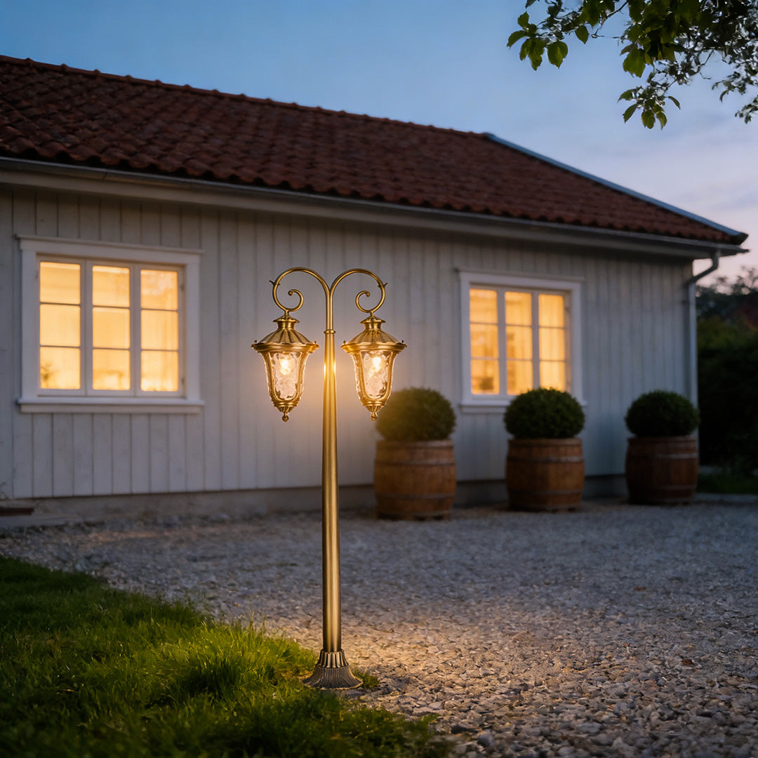 Vintage Copper Outdoor Path Light — Solid Copper, Glass Shade, E27, IP55, Single or Double-Head
