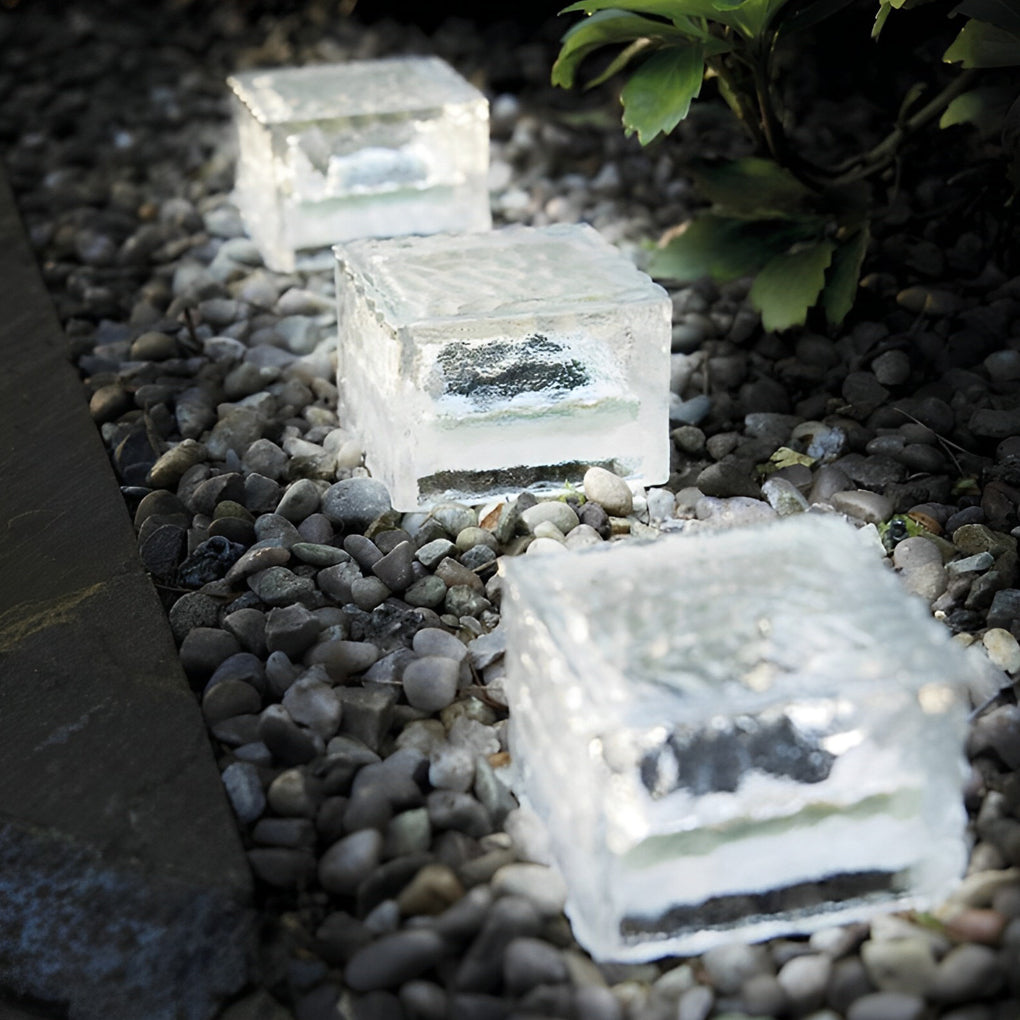 Ice Cube Solar Step Light — Crystal Glass ABS, LED, IP65 Weatherproof, 4-Color
