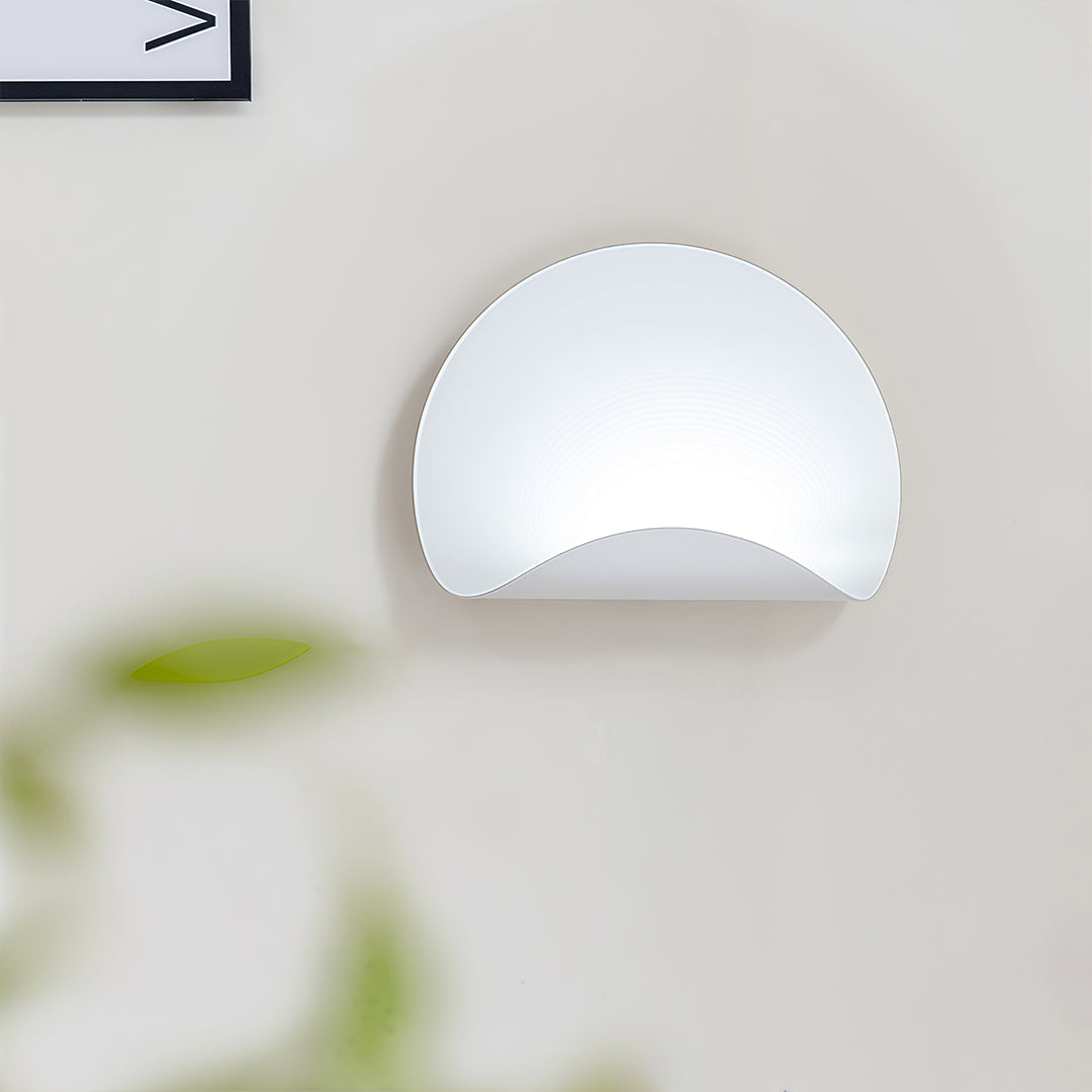Minimalist White Wall Sconce — Iron, 5W LED, Three-Color Dimming (3000K / 4500K / 6000K), Hardwired