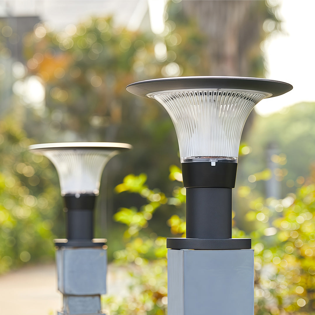 Solar Post Cap Light — Black Die-Cast Aluminum, 5W LED, Dual Color Temperature (3000K/6000K), IP65 Weatherproof