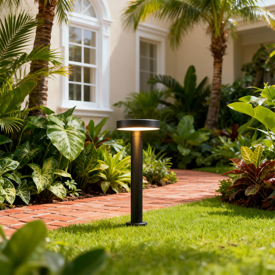 Modern Solar Path Light — Black Die-Cast Aluminum, Single or Double Head, Dual Color Temperature, IP65, 4000mAh