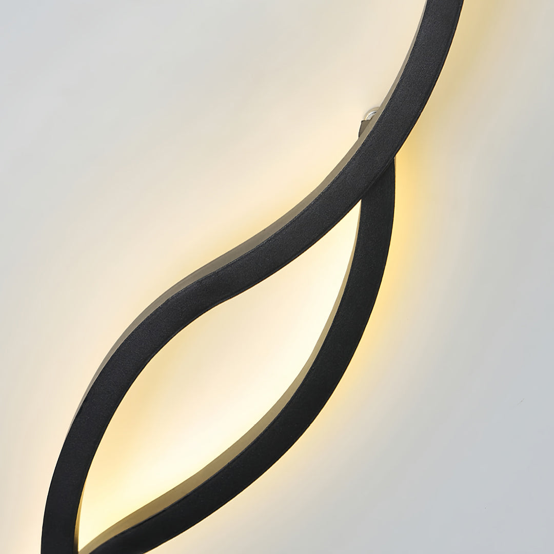 Wavy Linear Wall Sconce — Aluminum & Silicone, 19W LED, USB Rechargeable, 5000mAh Battery, 3-Step Dimming, 39.37"