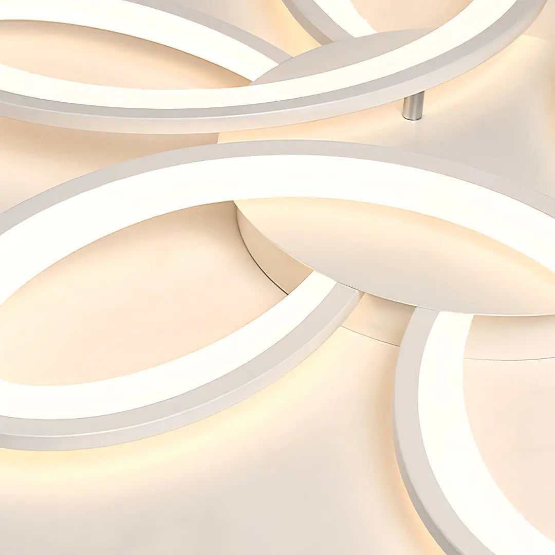 Modern White Ceiling Fan with Light and Remote Control - Dimmable Design Luxe