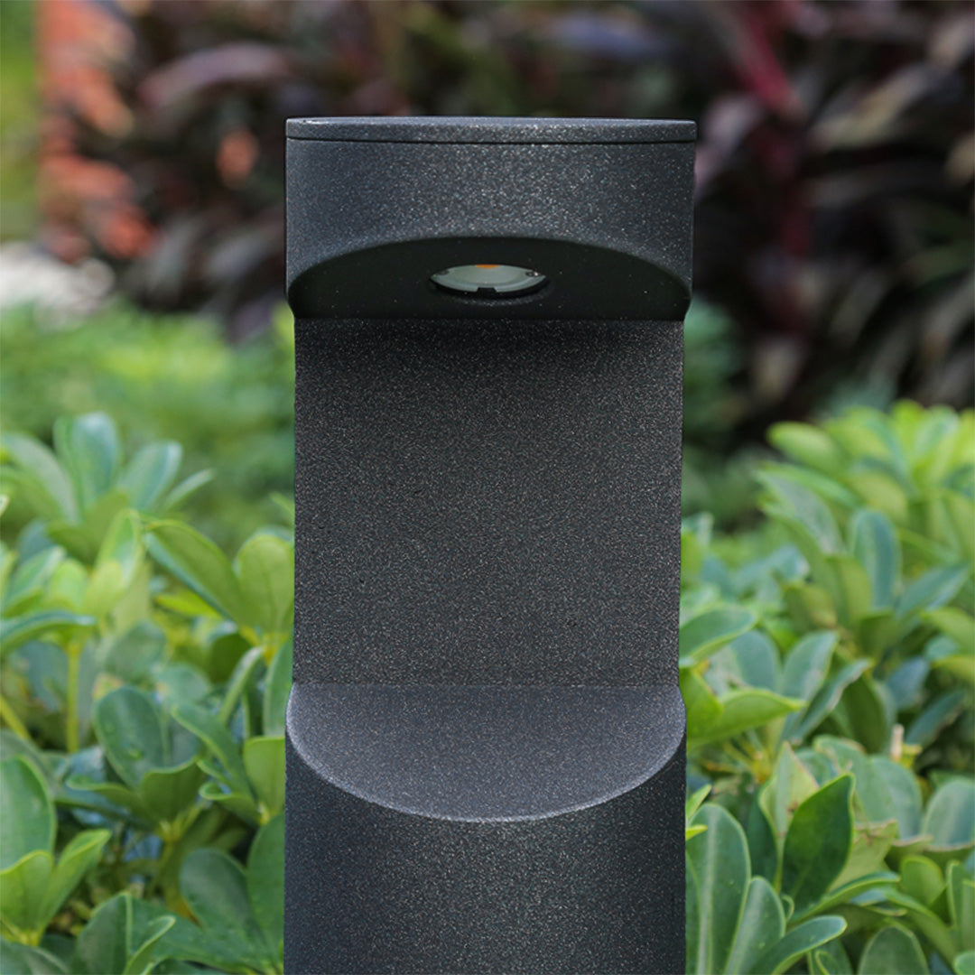 Minimalist One-Way Bollard Light — Die-Cast Aluminum, 8W CREE LED, 3000K, IP65, 30cm / 60cm / 80cm