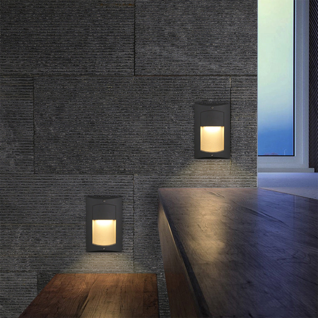 Minimalist Embedded LED Step Light — Die-Cast Aluminum, 4W OSRAM, 3000K, IP65, Hardwired