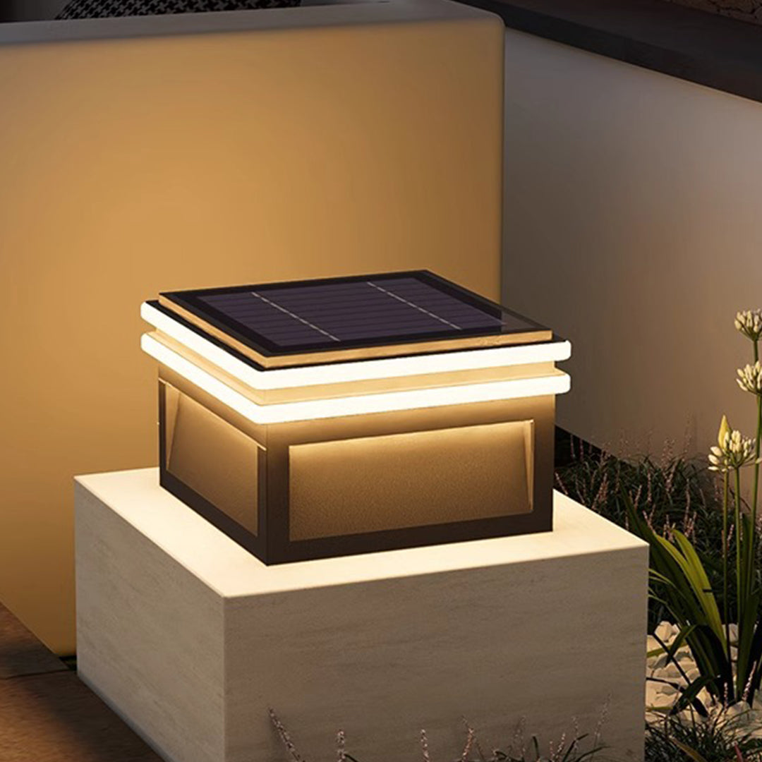 Square Minimalist Pillar Light — Stainless Steel, LED 3000K, Solar or Hardwired, IP65, 7.9"–15.8"