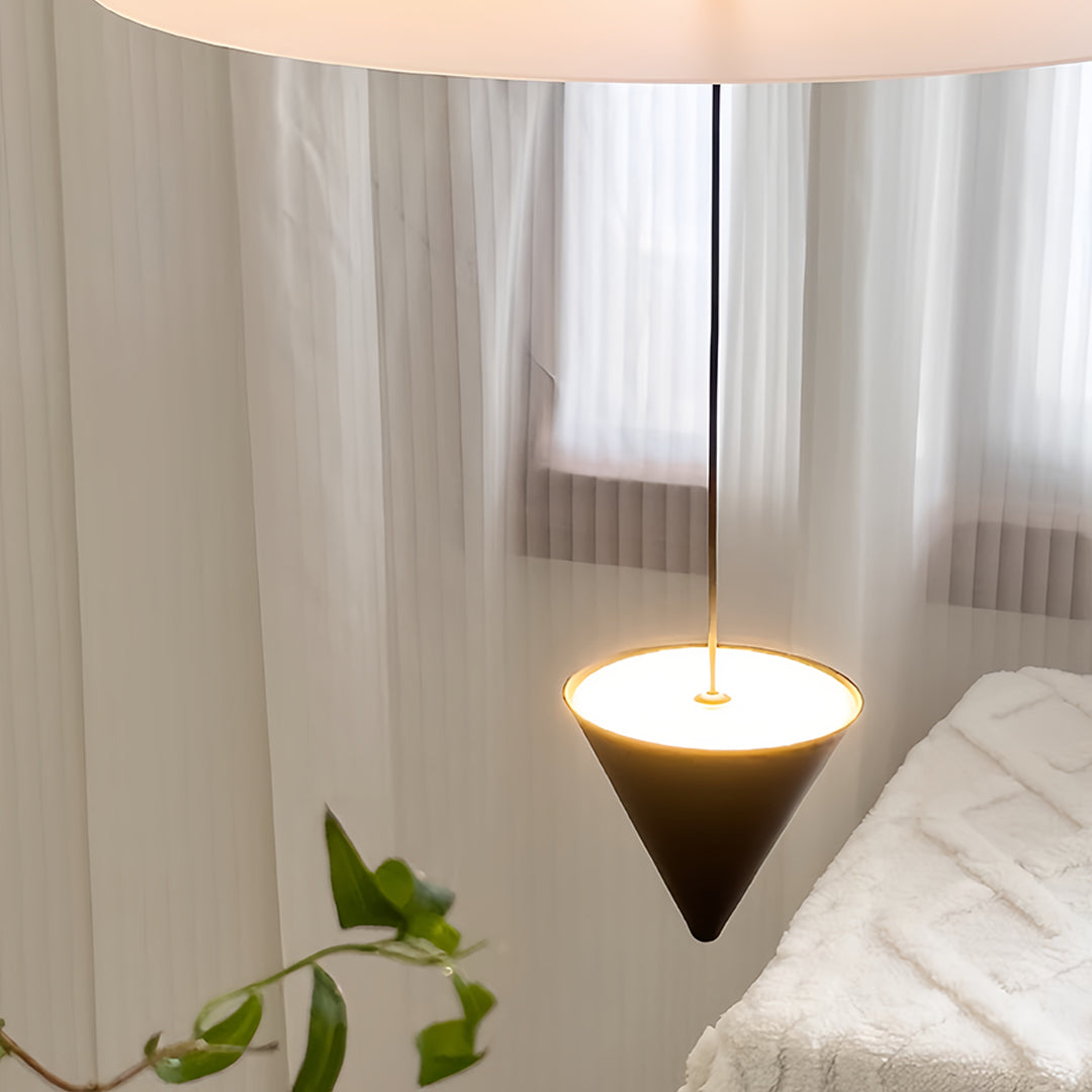 Minimalist Linear Cone Pendant — Aluminum, 1-Light LED, 5W, 30cm & 40cm, 3-Color Temperatures
