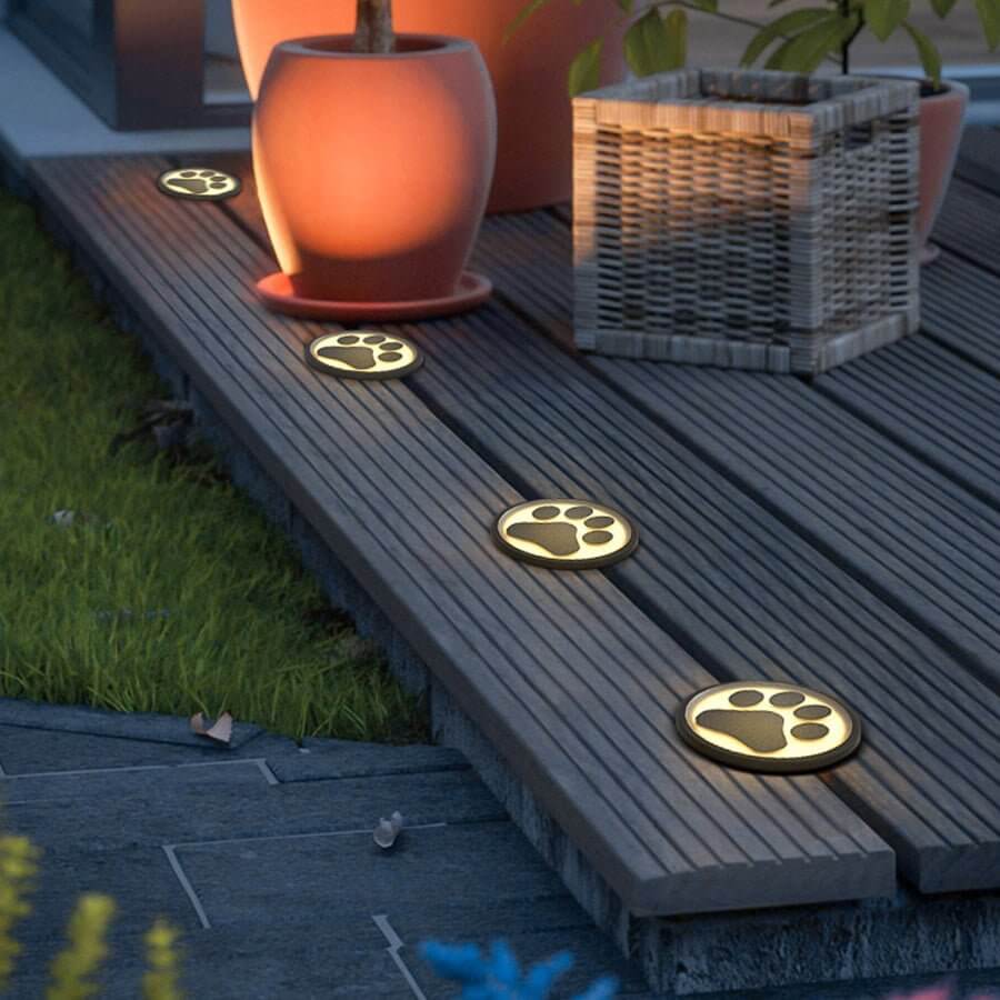 contemporary led recessed lights with cat paw print design for decks and gardens