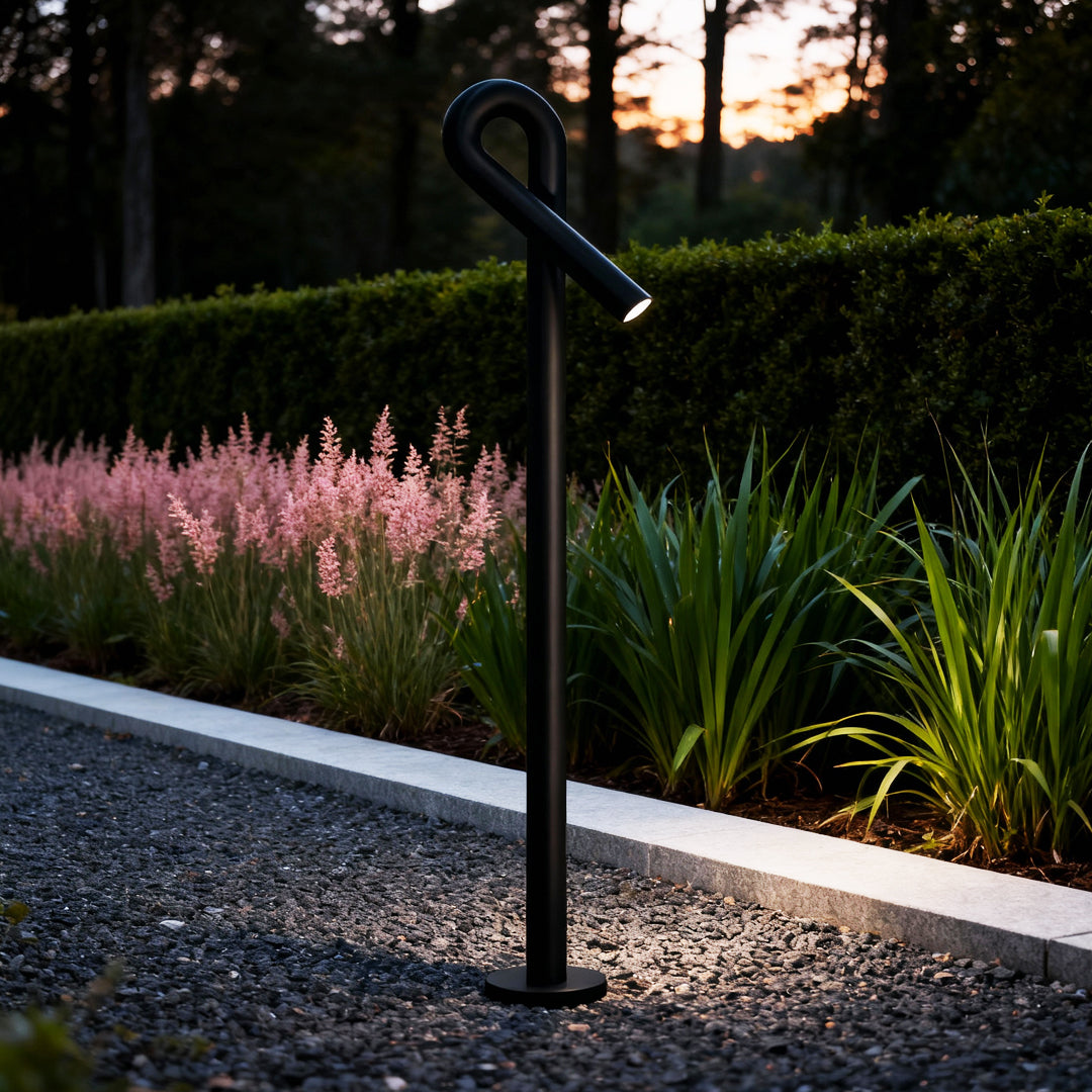Minimalist Outdoor Bollard Light — Black Stainless Steel, 12W LED, 3000K, IP65, 47.2"