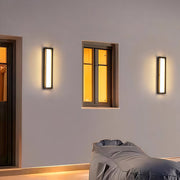 Linear Outdoor Wall Sconce — Die-Cast Aluminum, LED, Oval or Rectangular, 3000K / 6000K, IP65 Weatherproof