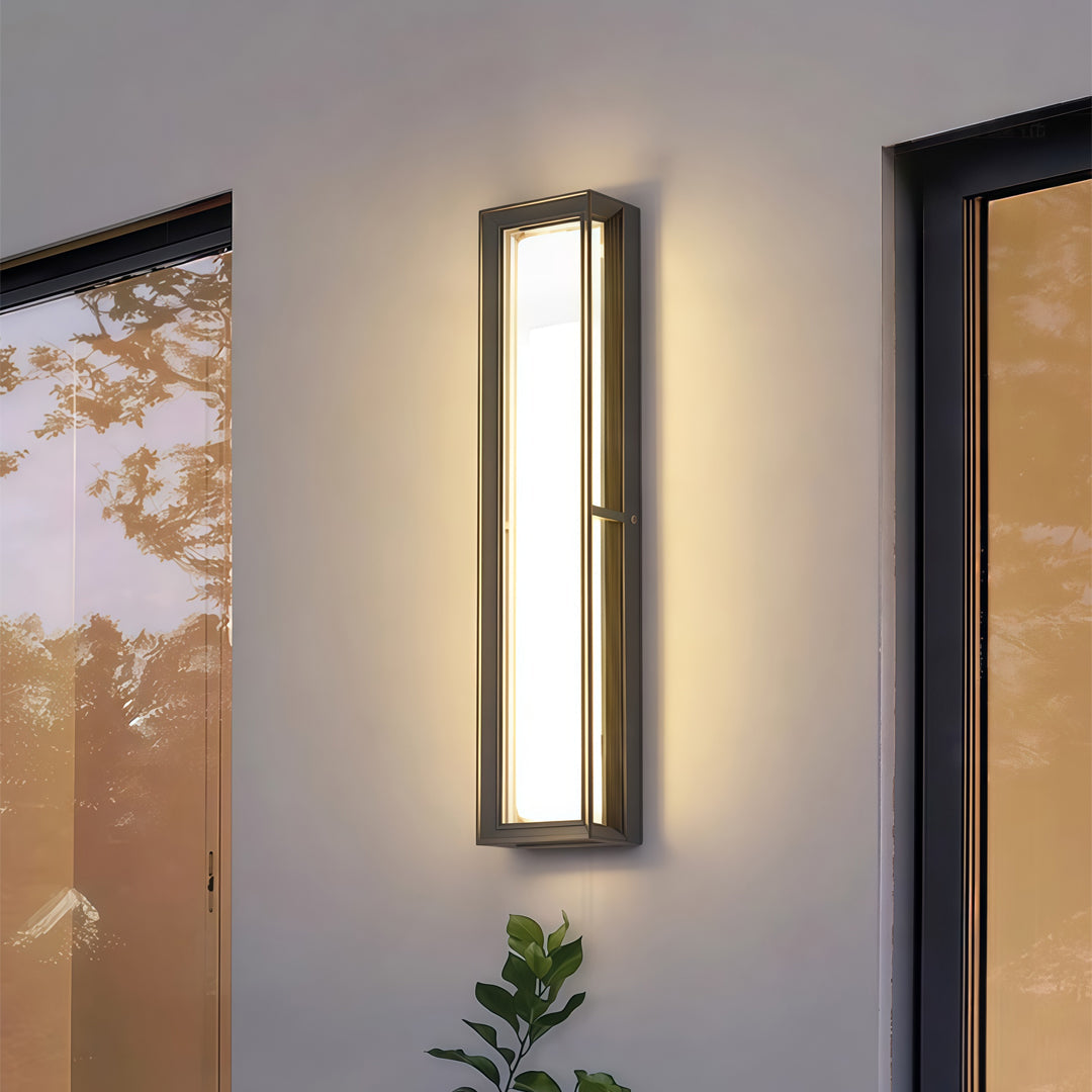 Linear Outdoor Wall Sconce — Die-Cast Aluminum, LED, Oval or Rectangular, 3000K / 6000K, IP65 Weatherproof