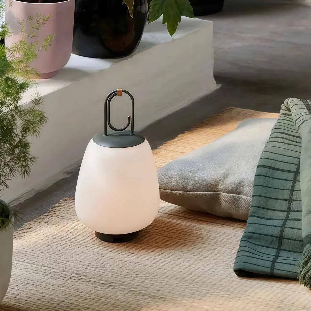 Mid-Century Style Portable Table Lamp with USB Charger Luxe