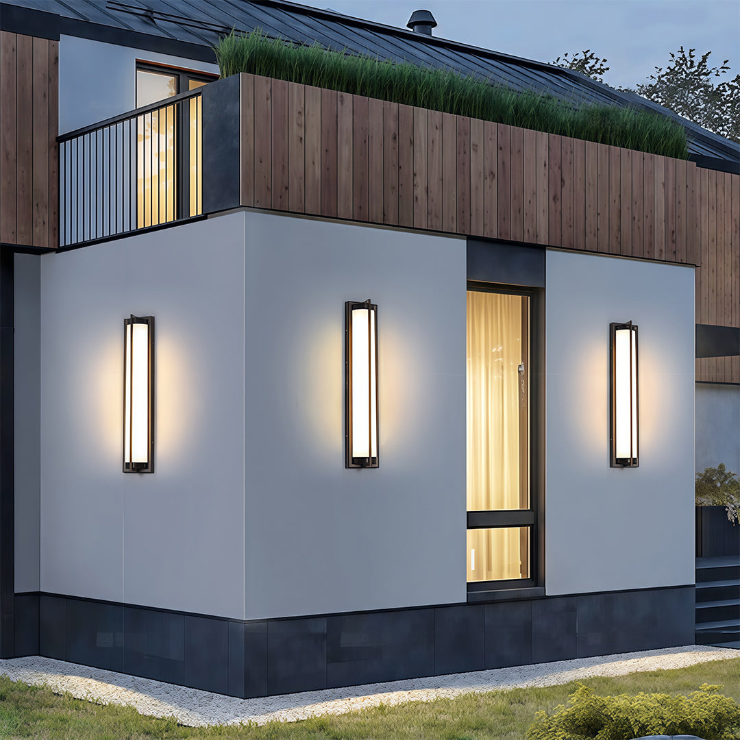 Modern Minimalist Linear Outdoor Wall Sconce — Black Stainless Steel, Acrylic Shade, IP54, Integrated LED, 4 Sizes