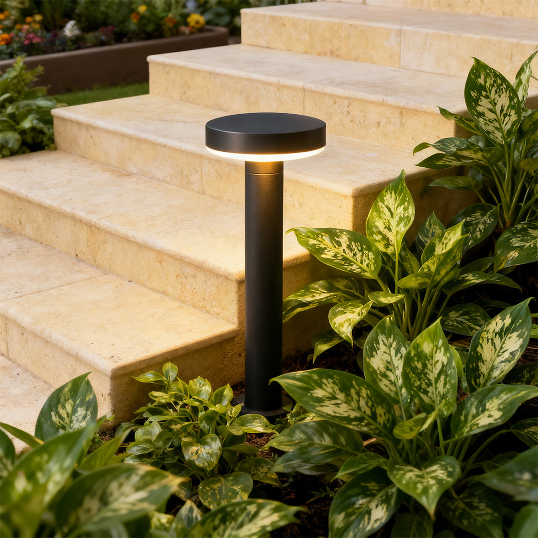 Modern Solar Path Light — Black Die-Cast Aluminum, Single or Double Head, Dual Color Temperature, IP65, 4000mAh