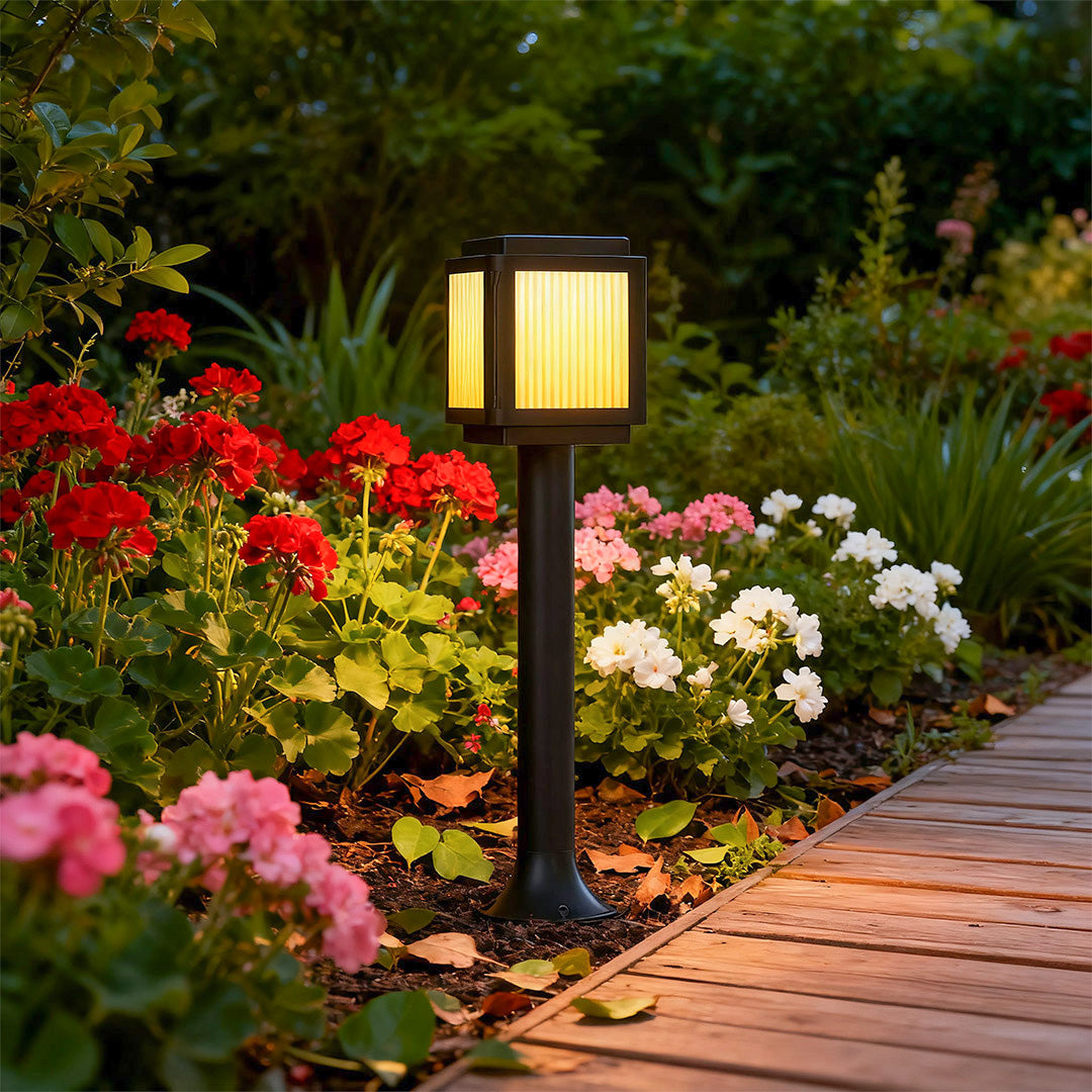 Modern Solar Post-Top Path Light — Black Aluminum, LED, 3-Step Dimming (3000K/4000K/6000K), Remote Control, IP54, 23.6"