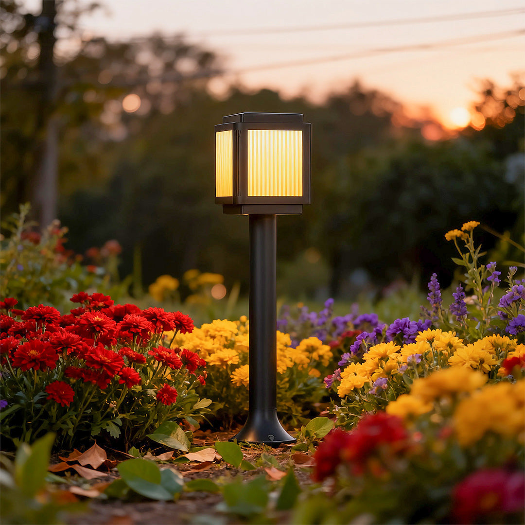 Modern Solar Post-Top Path Light — Black Aluminum, LED, 3-Step Dimming (3000K/4000K/6000K), Remote Control, IP54, 23.6"