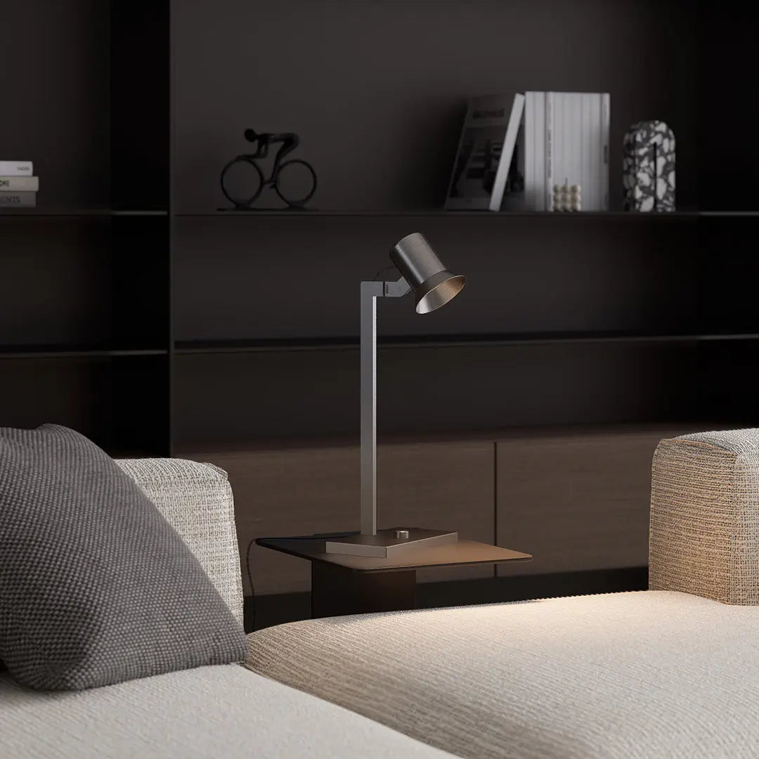 Italian-Style Metal Swing Arm Desk Lamp - Long Mechanical Design Luxe