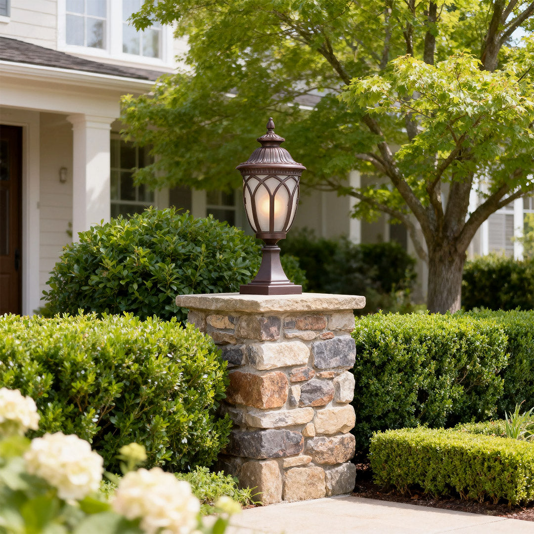 Vintage Outdoor Pillar Light — Cast Aluminum with Glass Shade, 12W E27, IP44 Weatherproof