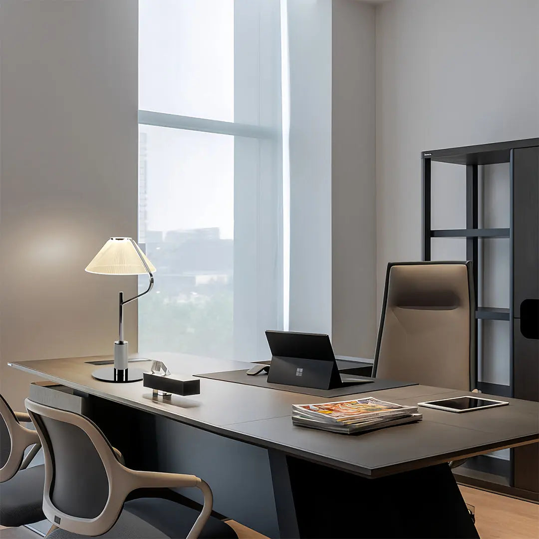 Elegant Chrome Metal Floor Lamp with Acrylic Design - Luxury LED Standing Light Luxe