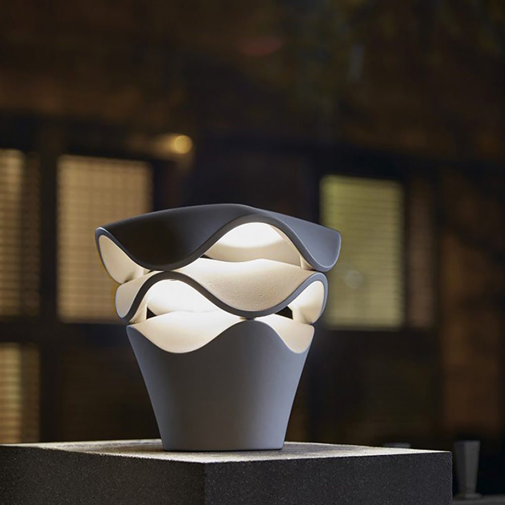Layered Flower Bollard Light — Die-Cast Aluminum, LED, IP55 Weatherproof, 16–20W, 100–240V